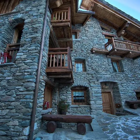 Apartman La Meizon De Felise Arvier